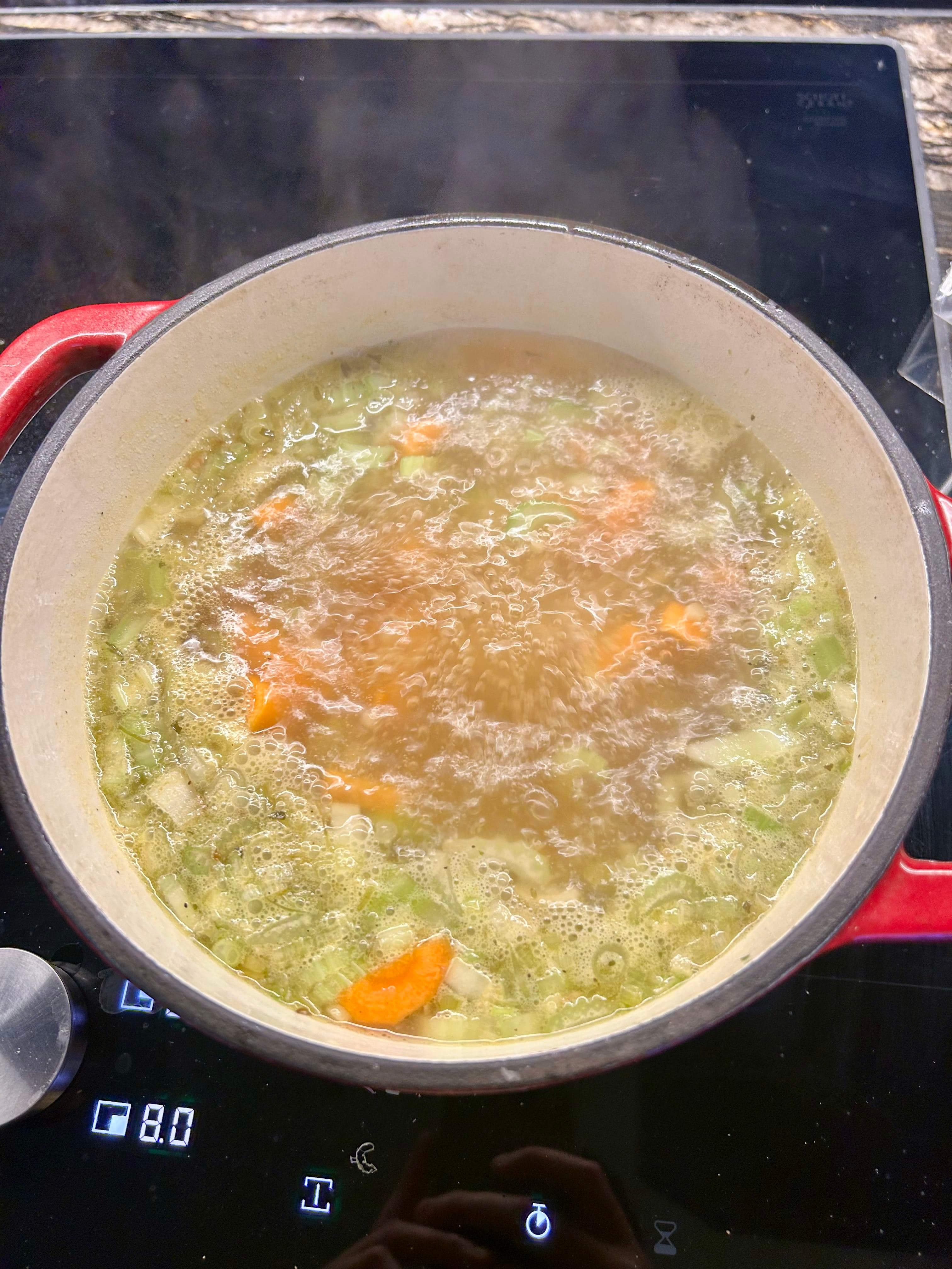 Soupe de wontons au poulet image 4