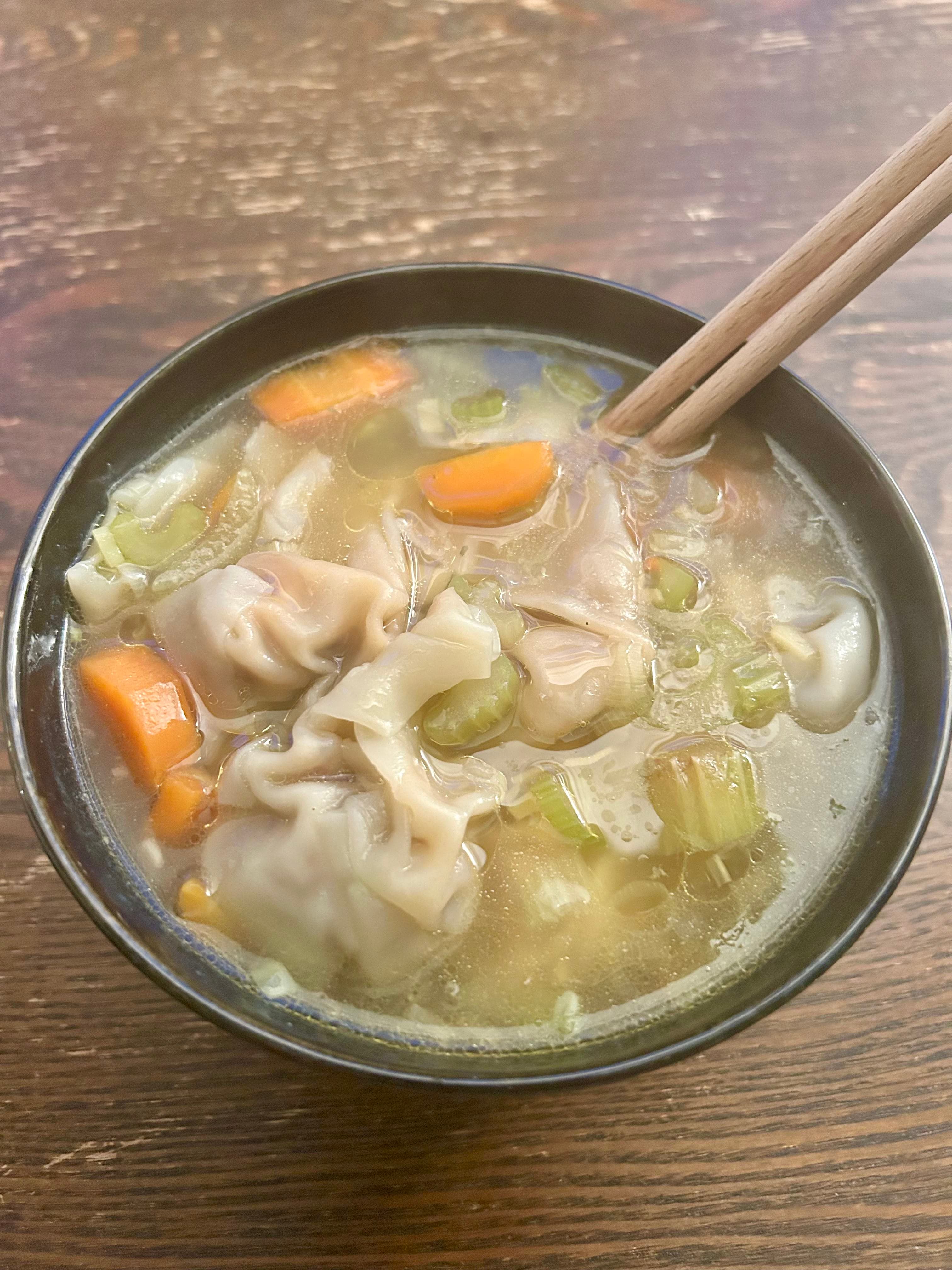 Soupe de wontons au poulet image 1